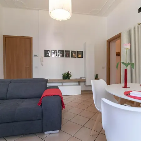 Mamma Ciccia - Casa Sara Roomy One-bedroom *