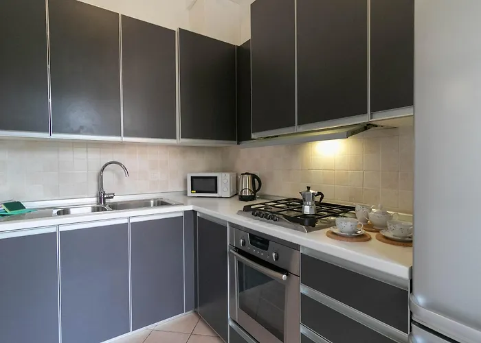 Mamma Ciccia - Casa Sara Roomy One-bedroom * Mandello del Lario