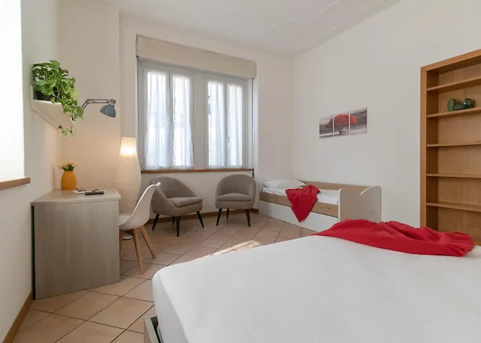 Lägenhet Mamma Ciccia - Casa Sara Roomy One-bedroom Mandello del Lario